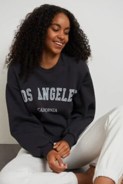 Gina Tricot Riley Sweater Offbla/la