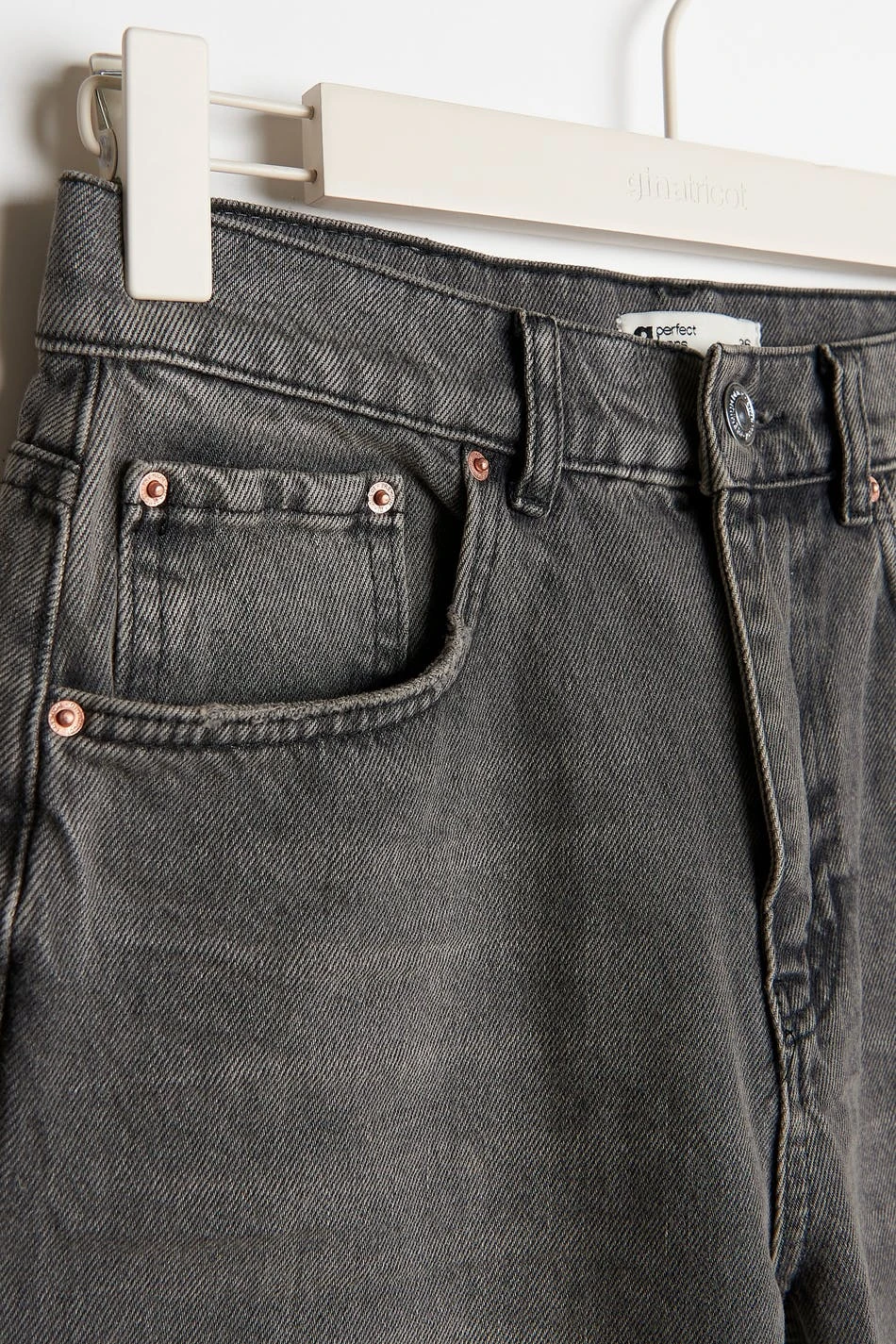 Gina Tricot 90s Tall Jeans Washed Grey 2 Gina Tricot 90s Tall Jeans Washed Grey - Image 2