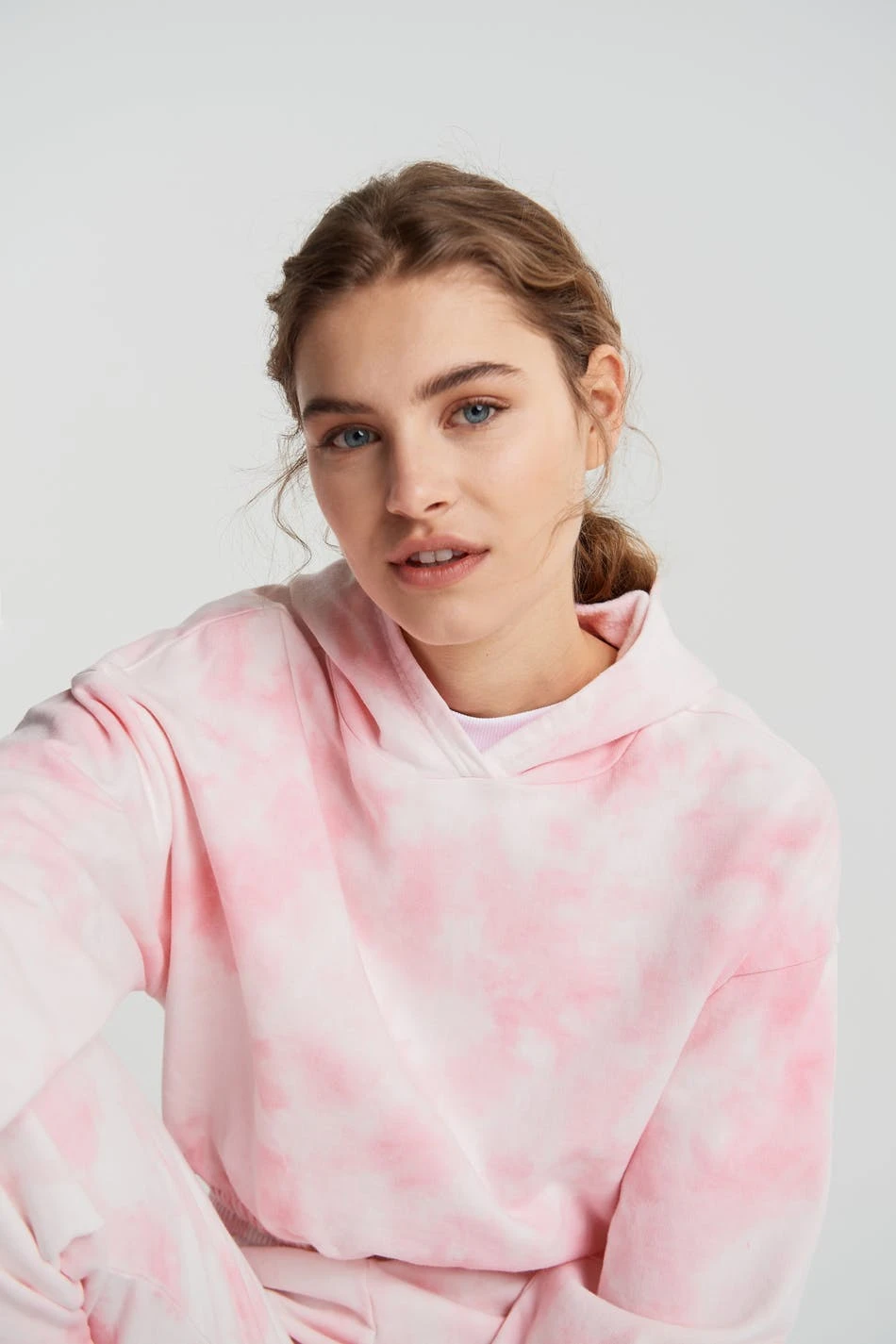 Gina Tricot Jackie Hoodie Pink Tye Die 2 Gina Tricot Jackie Hoodie Pink Tye Die - Image 2