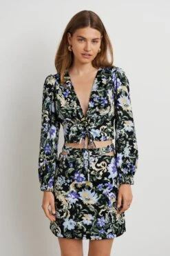 Gina Tricot Tara Blouse Big Fall Flower