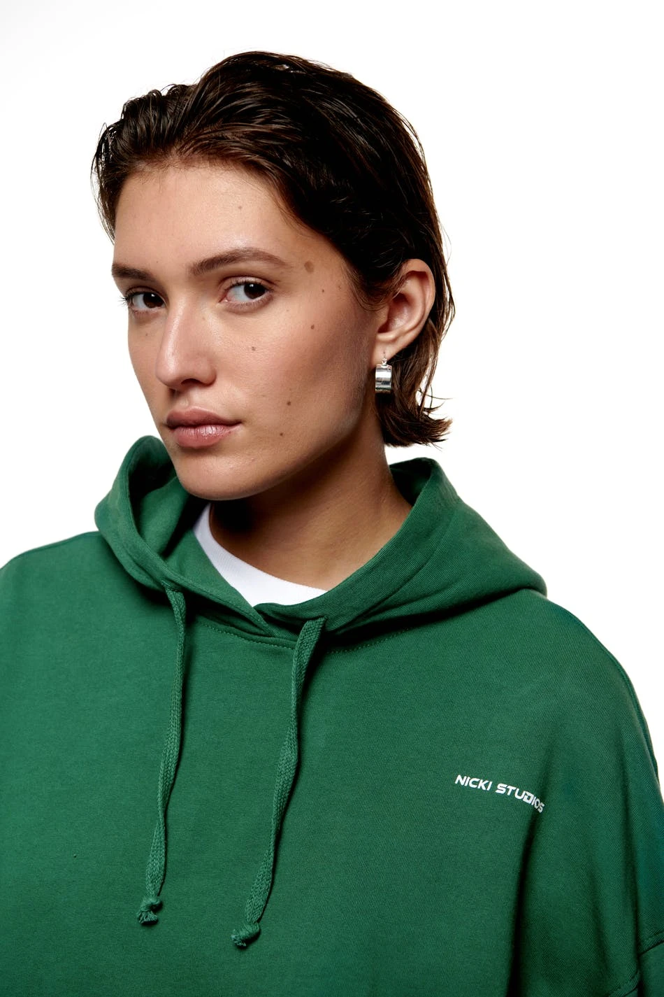 Gina Tricot Nicki Hoodie Smoke Pine 2 Gina Tricot Nicki Hoodie Smoke Pine - Image 2