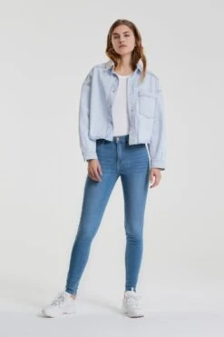 Gina Tricot Molly Highwaist Jeans Springblue