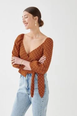 Gina Tricot Beata Wrap Top Brown Dot Aop