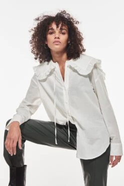 Gina Tricot Miracle Blouse Offwhite