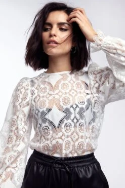 Gina Tricot Zonya Blouse Offwhite