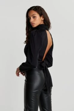 Gina Tricot Liv Open Back Top Black