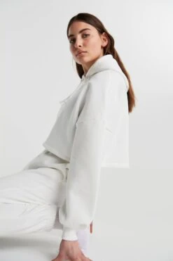 Gina Tricot Basic Cropped Hood Offwhite
